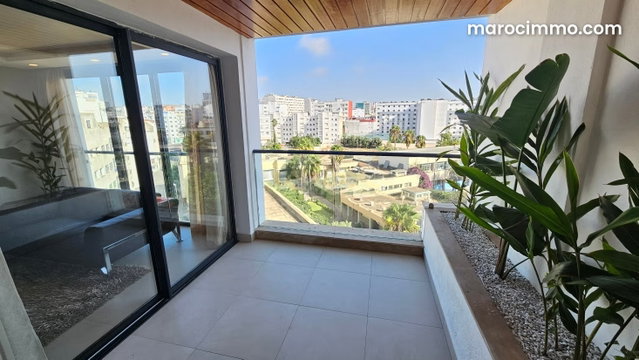 Sublime studio neuf meublé 74 m2 avec terrasse — 2