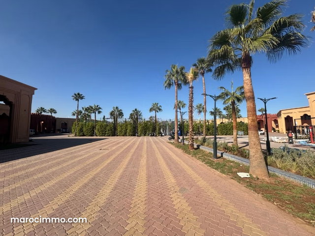 Commercial Space for Sale in Cherifia — 5
