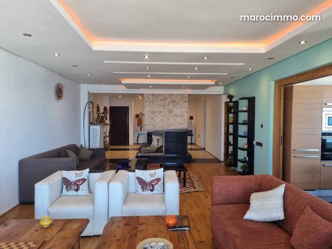 143 m² Apartment with Sea Views, Malabata, Tangier — Tangier