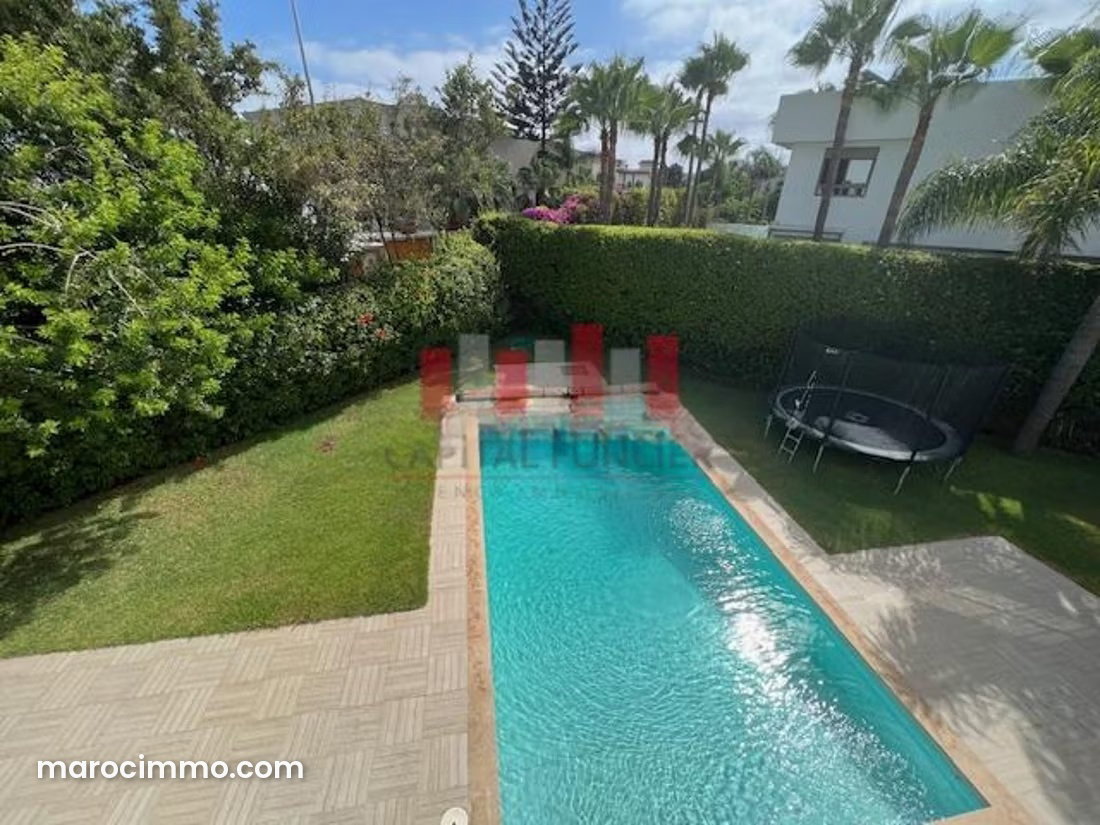 700 m² Villa with Pool for Rent in Anfa, Casablanca — Casablanca