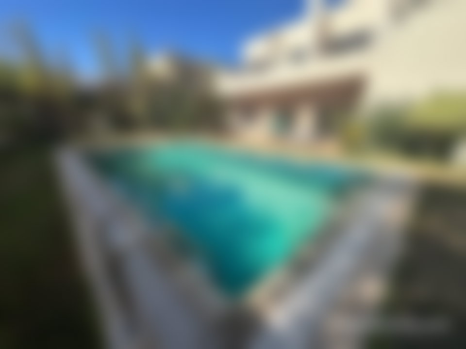 Villa 900 m² avec piscine et jardin, Les Crêtes, Casablanca