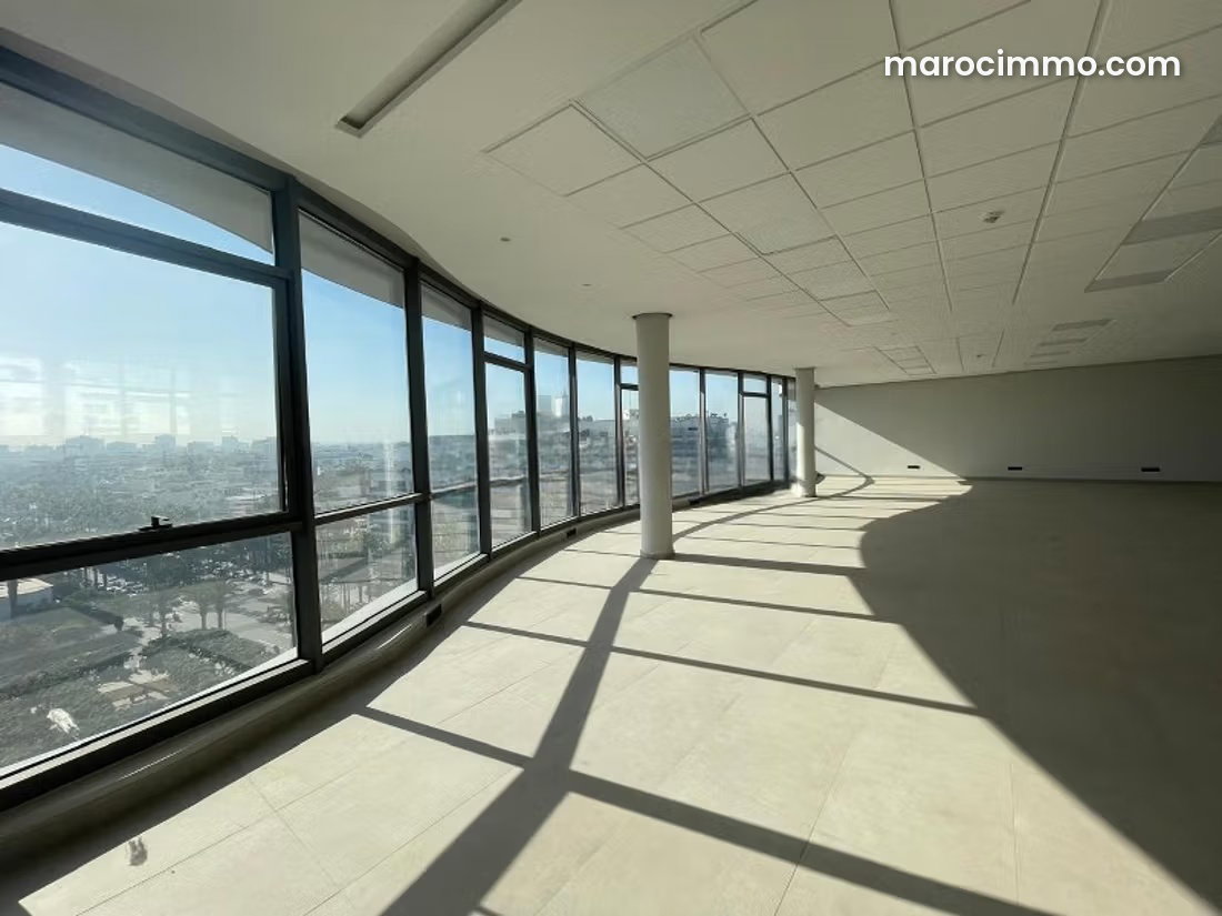 244 m² Office in Bourgogne, Casablanca, High Floor with Views — Casablanca