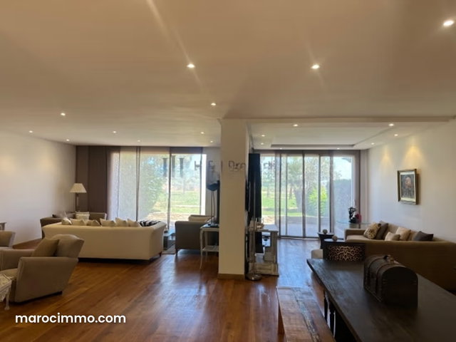 T4 Furnished Villa 300m2 Sea View — 3