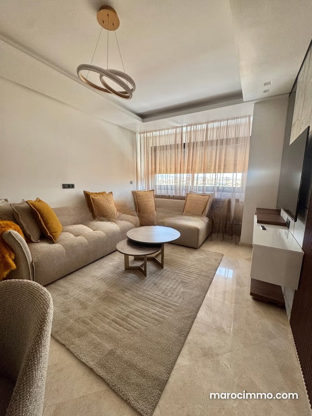 Bel appartement à louer — 3