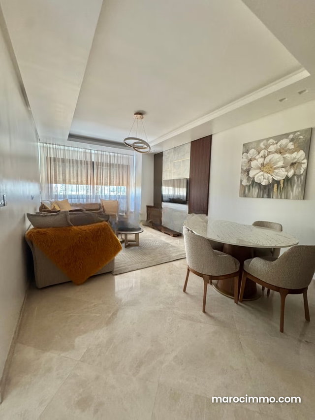 Bel appartement à louer — 2