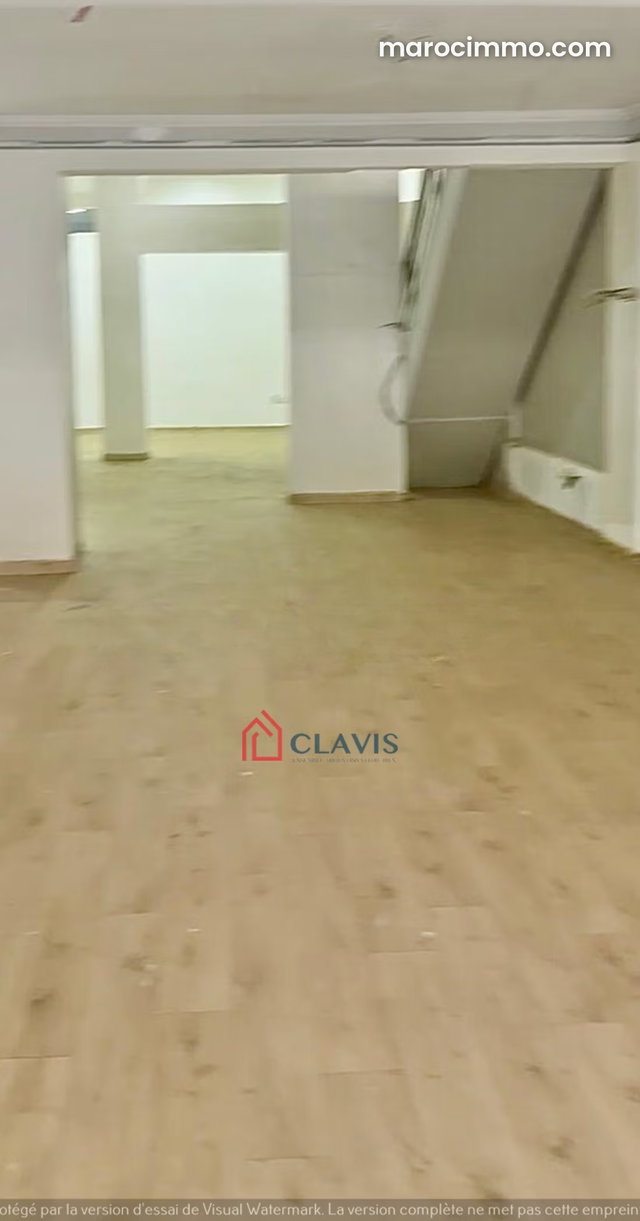 Local commercial à Oulfa — 2