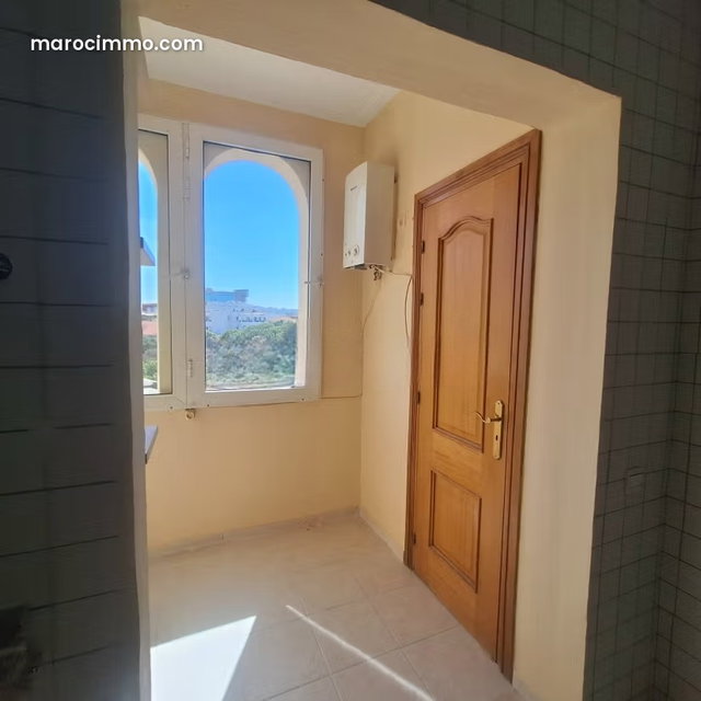 Apartment for Rent in California. 140 sqm. Concierge Service Available — 2