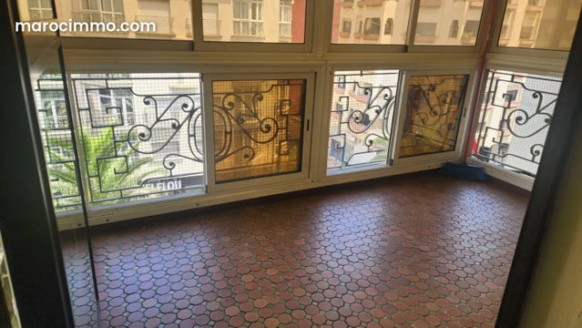 Bel appartement à vendre en plein boulevard Ghandi — 3