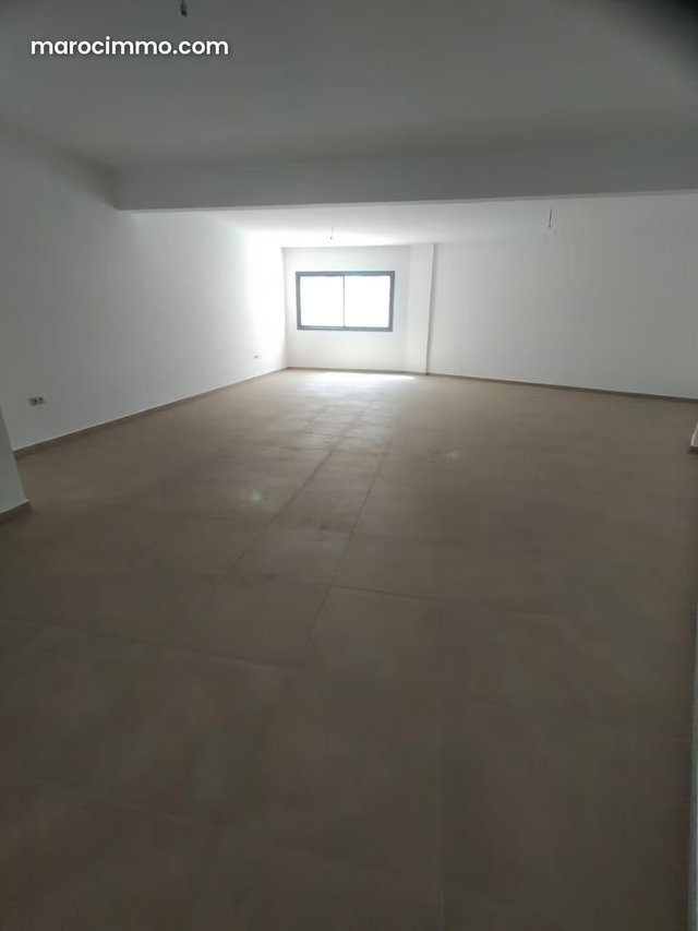 New office space for rent of 75m² well located in the city center — 3