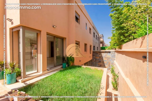 Unsale Villa on Route d’Amizmiz, Private Pool and Garden, Marrakech: for Sale — 2