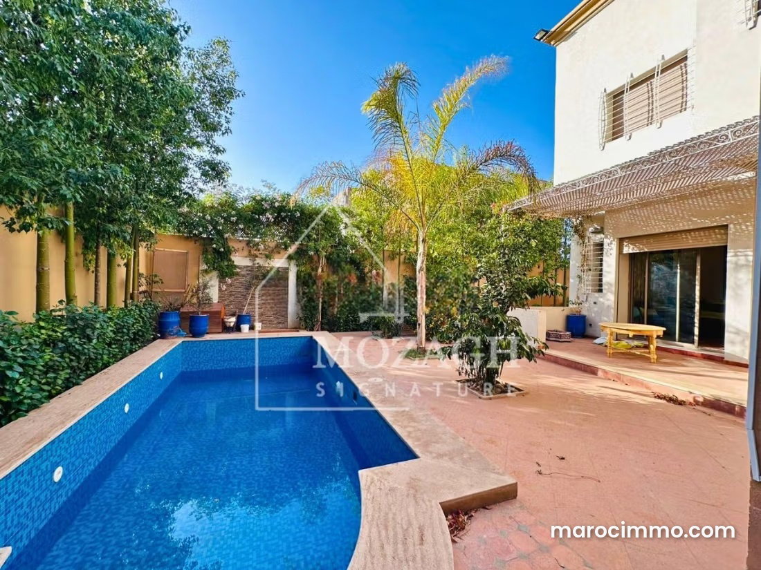 450 m² Villa with Swimming Pool and Garden for Rent, Hay Targa, Marrakech — Marrakesh