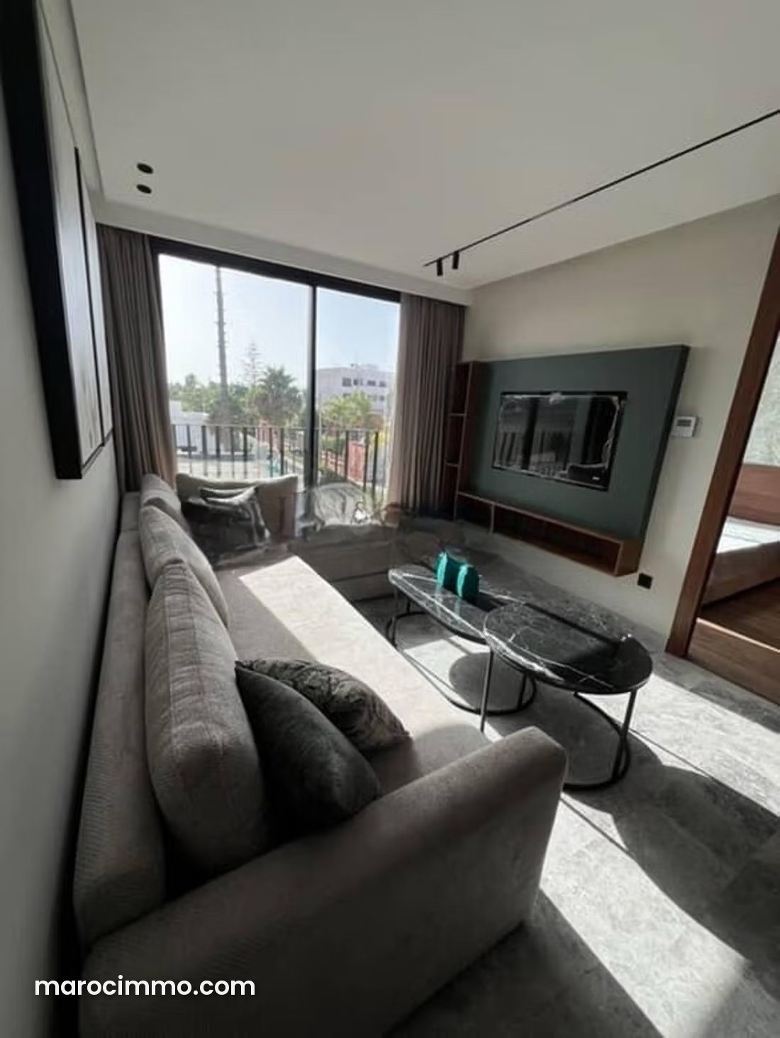 Furnished one-bedroom apartment with terrace, Oasis district, Casablanca — Casablanca