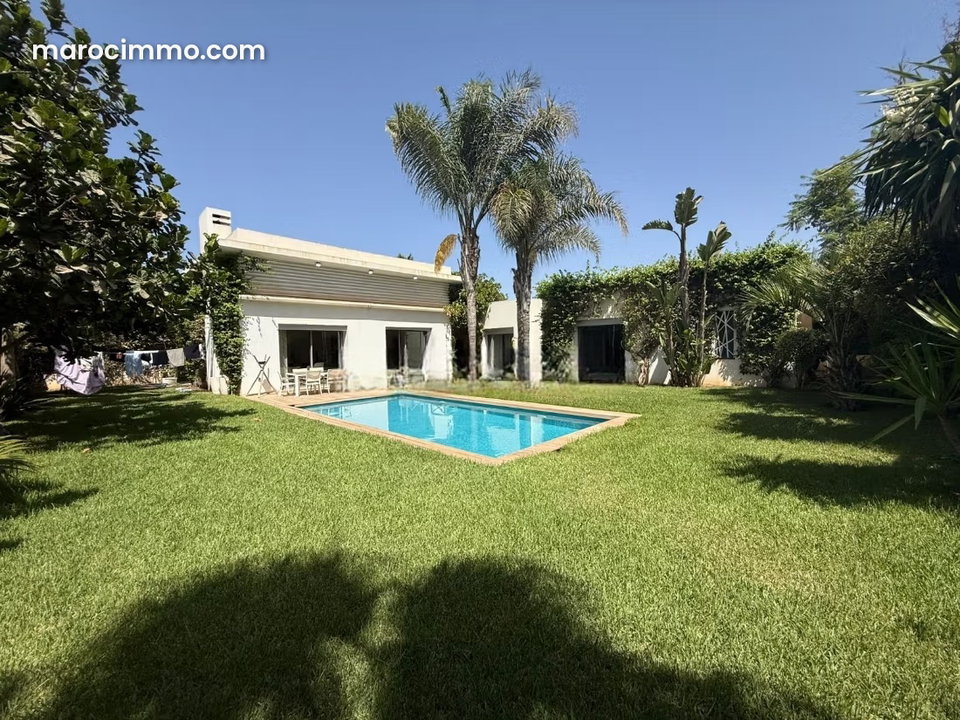Bouskoura/Casadiaa Villa vide plain pied 400m² Piscine