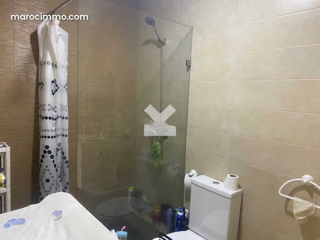 Appartement à Vendre de 121.0 m² à Casablanca, Belvedere Roches Noires — 2