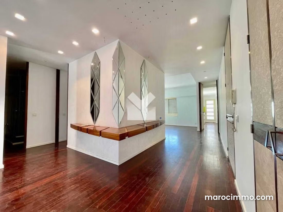 145 sqm Apartment, Golden Triangle, Casablanca, Unobstructed Views — Casablanca