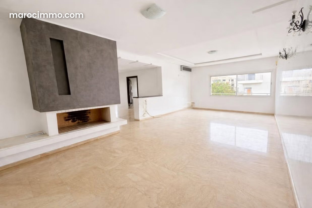 158 sqm Sea-View Apartment, Aïn Diab, Casablanca — Casablanca