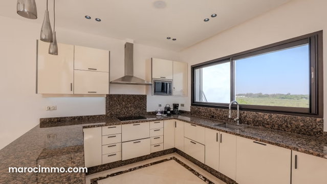 Villa d'exception à vendre sonaba – un écrin de verdure et de sérénité — 5