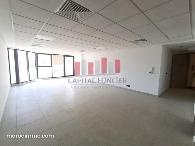 Premium office floor of 80m2 for rent at Oasis — 2