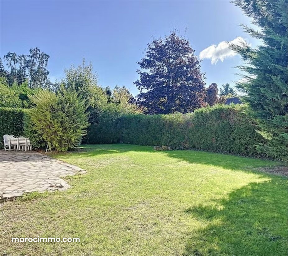 490 sqm Villa to Renovate, Souissi, Rabat, Embassy District — Rabat