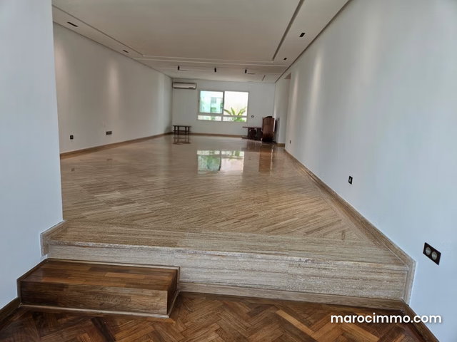 Appartement en vente à Racine Extension. 3 belles chambres. Double vitrage et porte blindée — 2