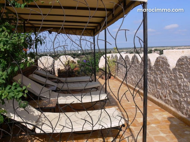 Maison d'hôtes dans un écrin de verdure — 3
