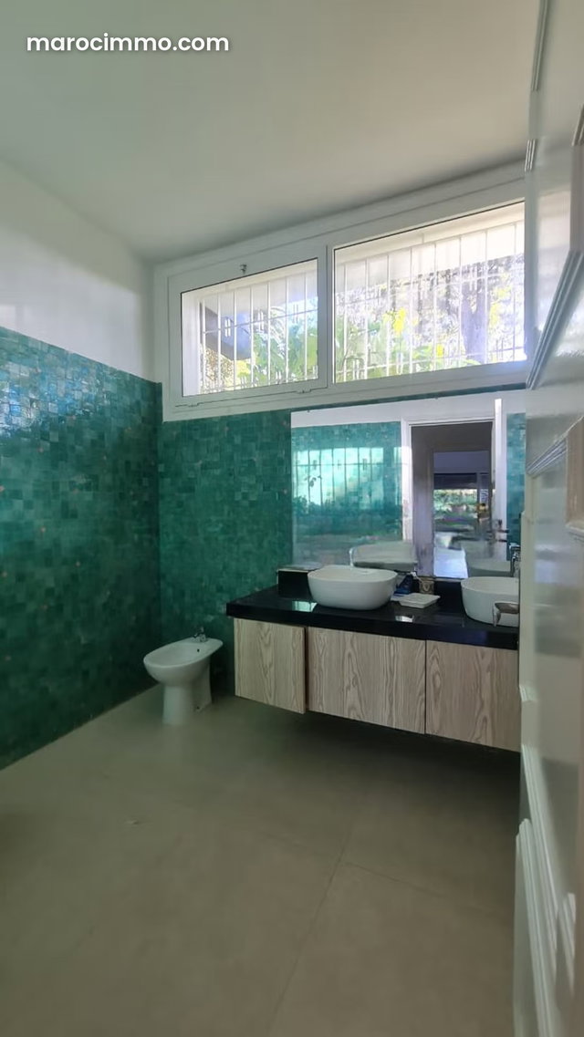 Souissi Ground Floor Villa for Rent — 3