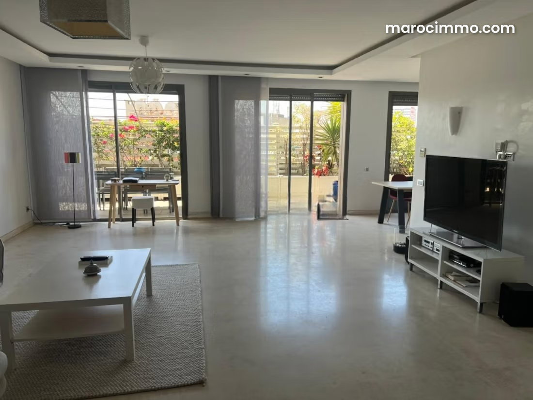 210 m² Furnished Apartment with Large Terrace in Gauthier, Casablanca — Casablanca