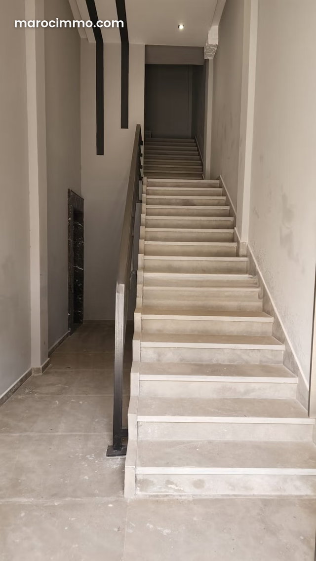 En location Plateaux bureaux dans centre d’affaires — 2