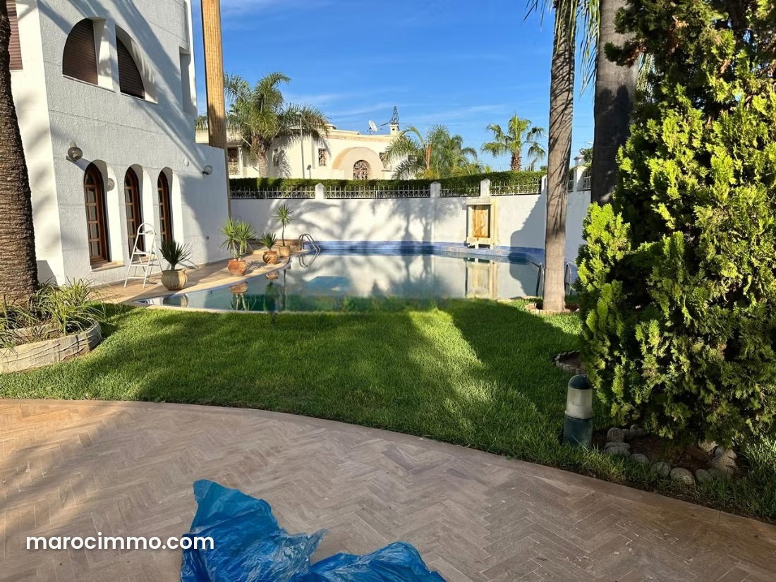 1,200 m² Villa with Pool and Garden, Californie, Casablanca — Casablanca