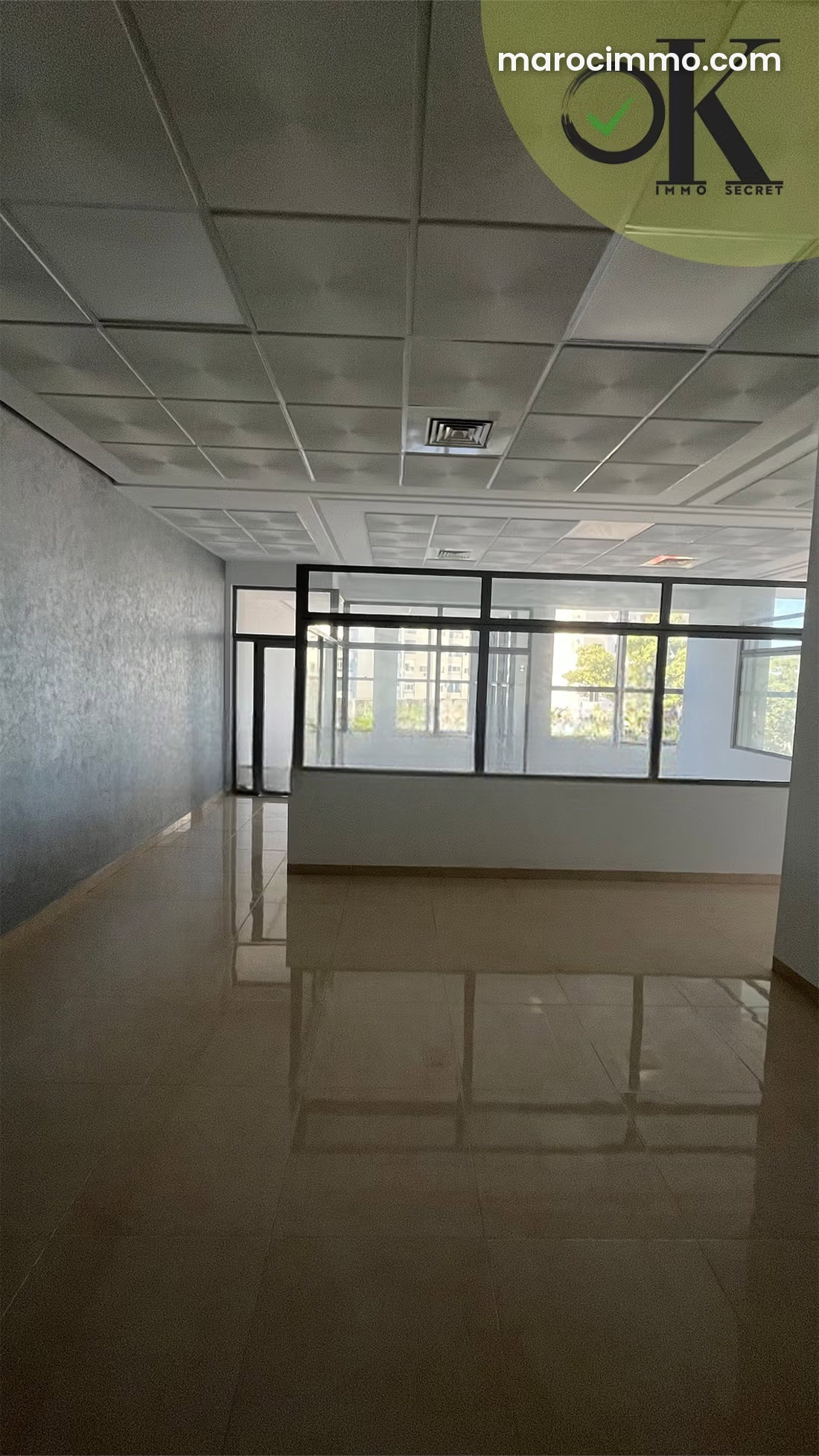 107 m² Office with Sea View, Tangier City Centre — Tangier