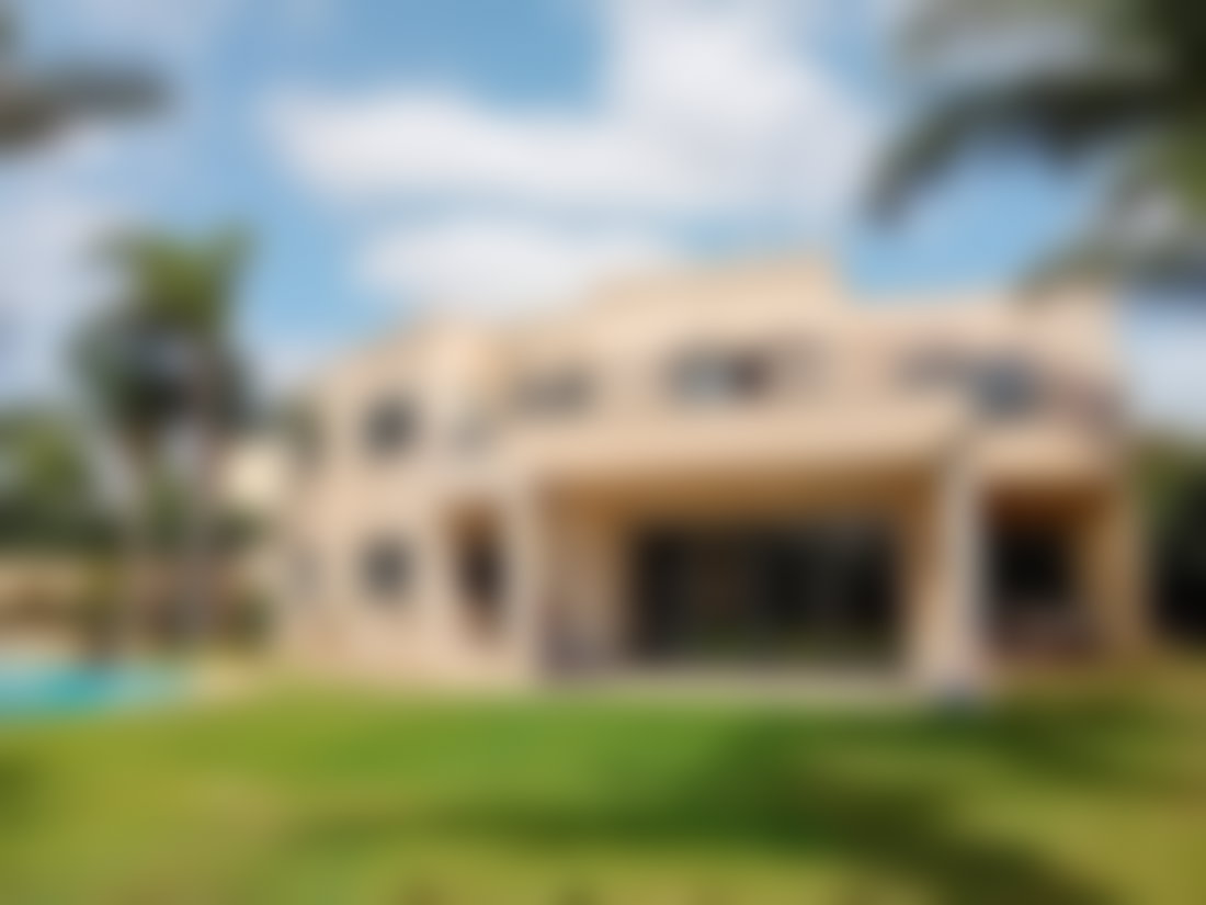 Villa 1138 m², jardin et piscine, Californie Casablanca