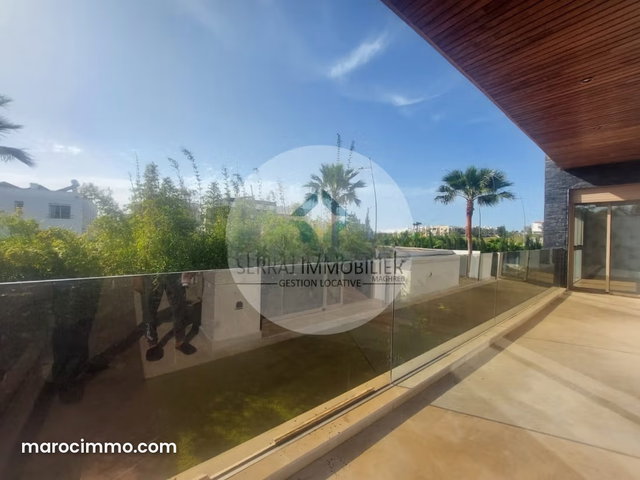 Villa Luxe à Vendre – Ville Verte — 2