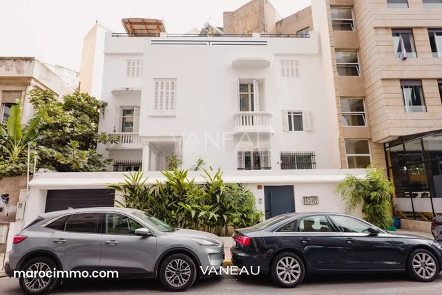 Maison au coeur du quartier Gauthier à Casablanca — 2