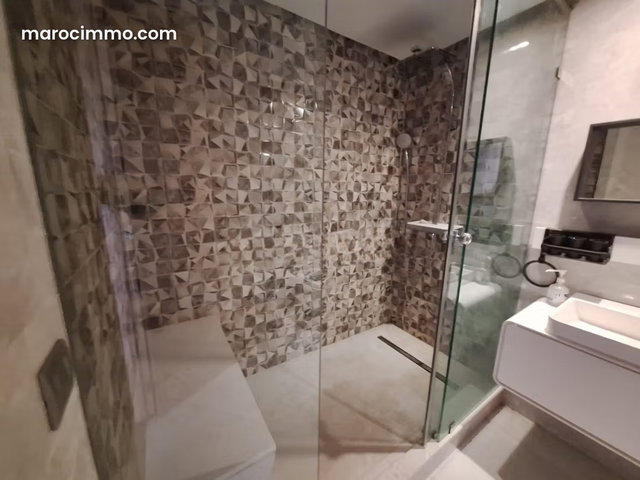 Appartement spacieux et moderne meublé à Hay Riad — 5