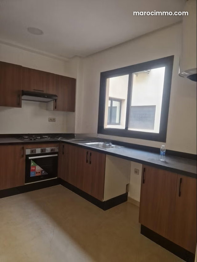 Apartment for Rent at Route de Safi. 4 Large Rooms. Satellite Dish, Secure Residence — 5