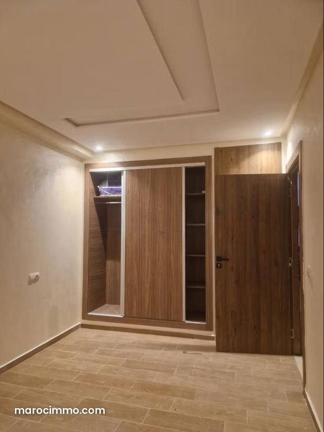 Apartment for Rent at Route de Safi. 4 Large Rooms. Satellite Dish, Secure Residence — Marrakesh