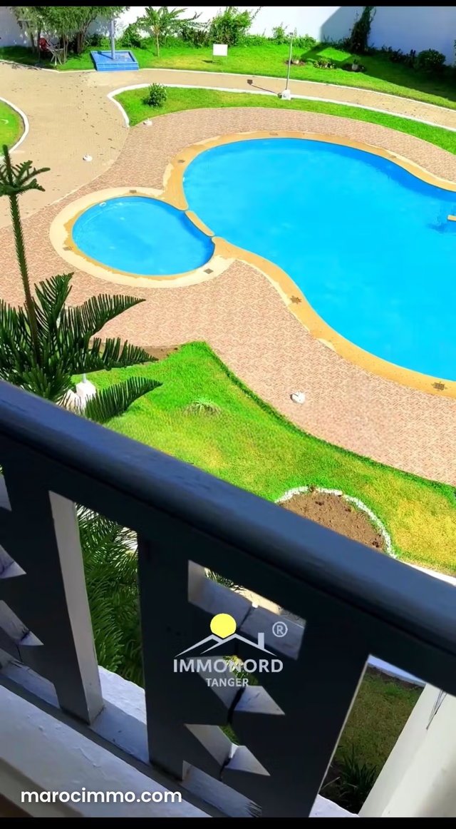 Sea View Apartment and Pool View — 2