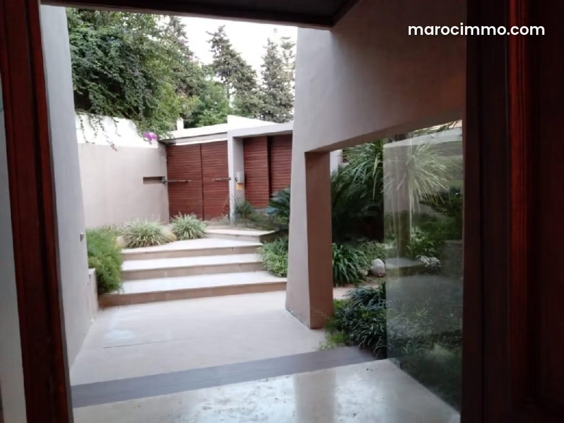 4-Bedroom Villa with Landscaped Garden, California, Tangier — Tangier