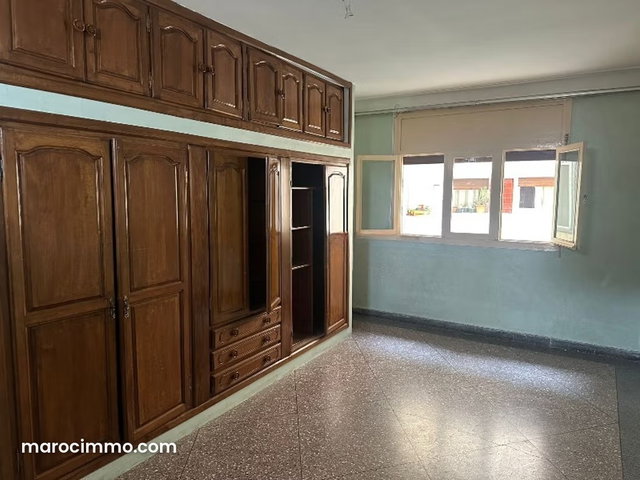 Appartement à louer à BOURGOGNE OUEST — 2