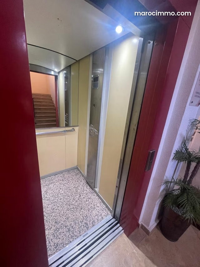Appartement à vendre en plein centre de Guéliz — 4