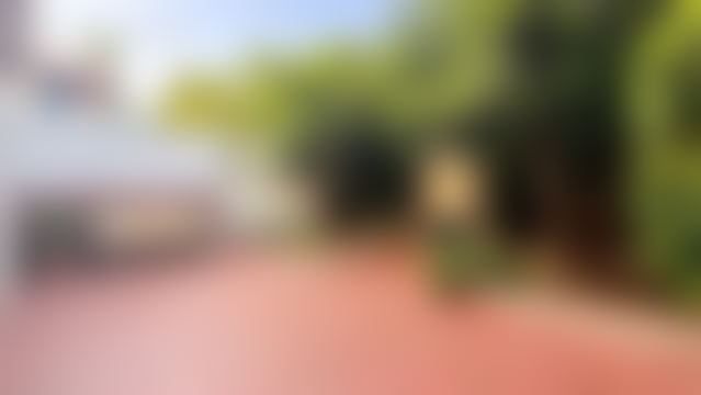 فيلا مشرقة مع شرفة للبيع بحي الشرف في أكادير — أكادير