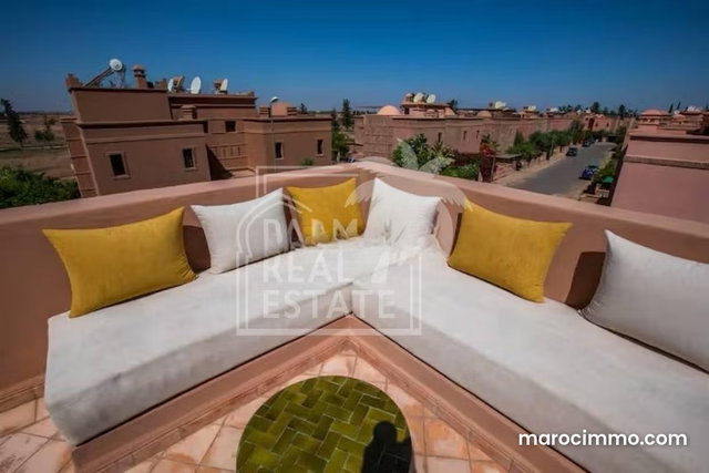 A vendre: villa sur la route de fes avec 3 chambres — 5