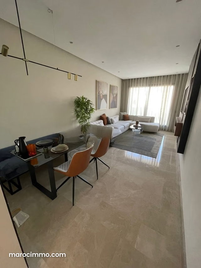 Bel appartement en location meublé à Les princesses 98 m²avec terrasse — 3