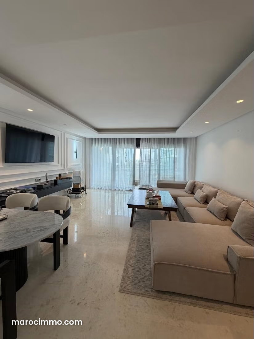 160 sqm Sea-View Apartment, Aïn Diab, Casablanca — Casablanca