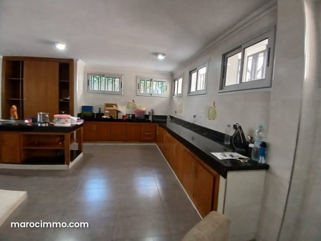 Villa moderne en Location à Hay Riad — 4