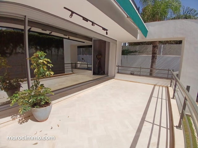 Villa moderne en Location à Hay Riad — 3