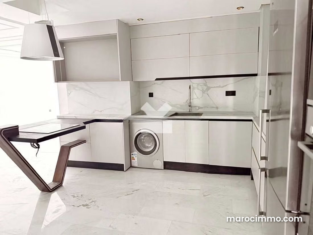 Four-room apartment in Gueliz, Marrakech, with garage and elevator — Marrakesh