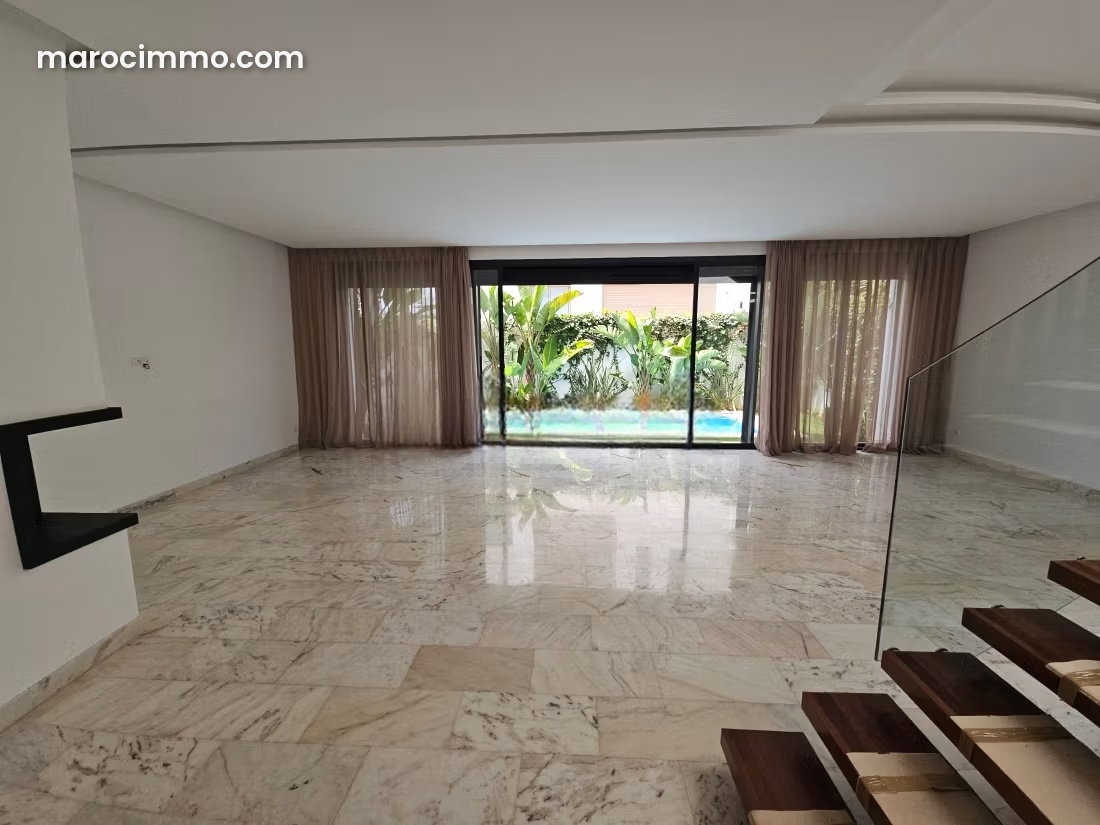 334 m² Sea-View Villa with Pool, Harhoura, Temara — Temara