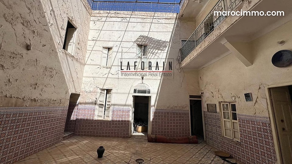 À VENDRE – Riad à Rénover avec Fort Potentiel