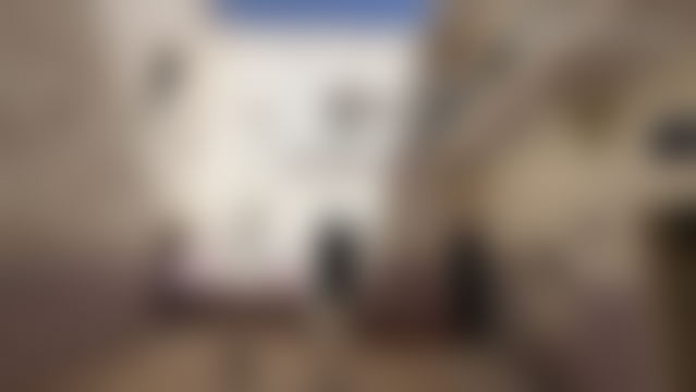 فرصة استثمارية بيت مع مسبح في قنارية بمراكش — مراكش